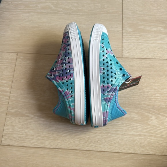 Skechers Cali Gear Turquoise and Purple Shoes NEW IN BOX - Picture 7 of 9